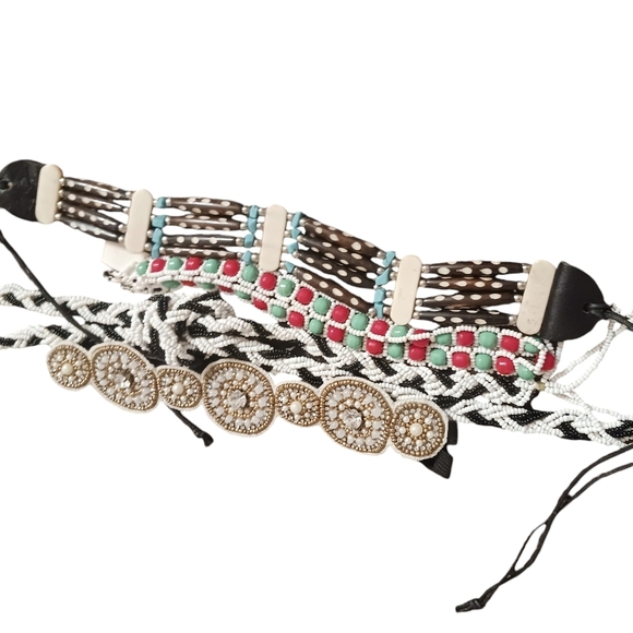 Mixed Lot of 4 Vintage BOHO Beaded Necklaces Colorful Native Headband + Chokers - Picture 2 of 5